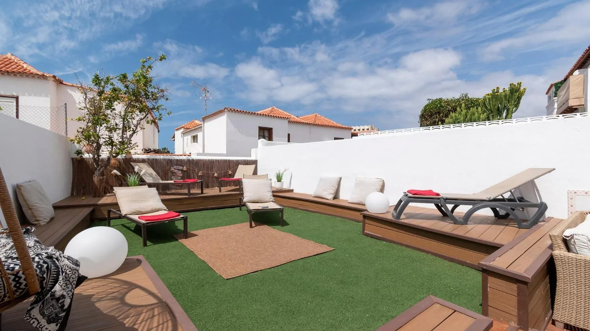 Villa Tricia 6 Bedroom Las Americas Playa de las Americas  Playa de las Americas (Tenerife)